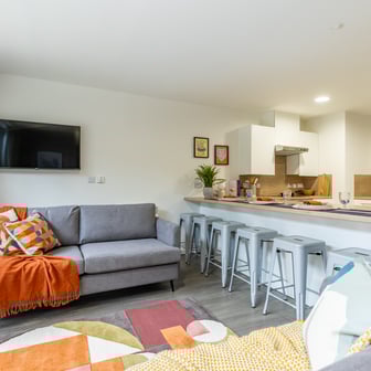 Classic En Suite - Image 7